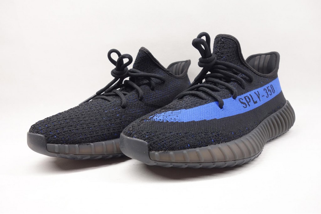 yeezy boost 350 v2 dazzling blue