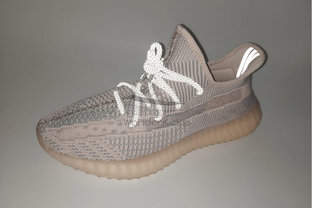 yeezy boost 350 v2 synth (non reflective)