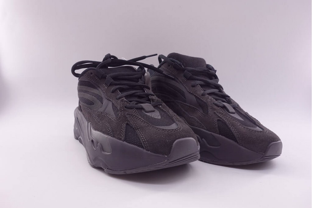 yeezy boost 700 v2 vanta