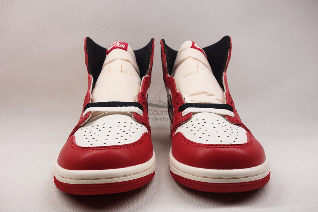 air jordan 1 retro high og chicago lost and found