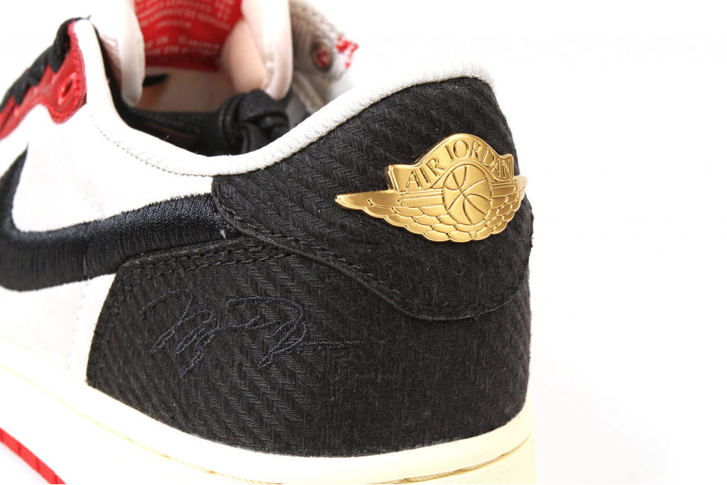 air jordan 1 retro low og trophy room away