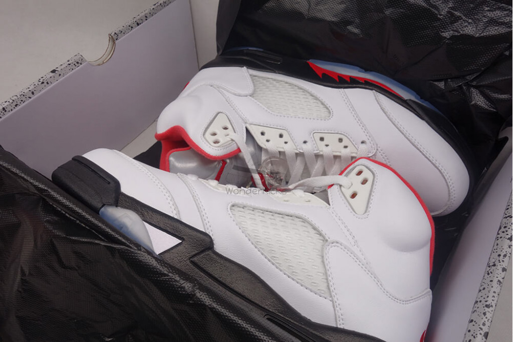 air jordan 5 retro fire red silver tongue (2020)