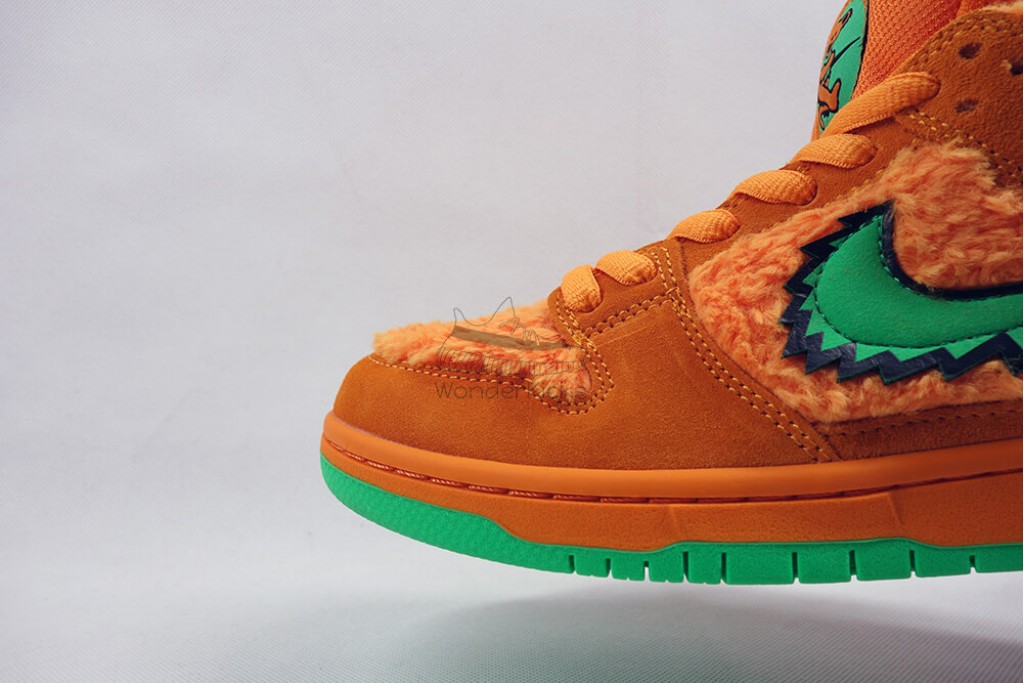 sb dunk low grateful dead bears orange