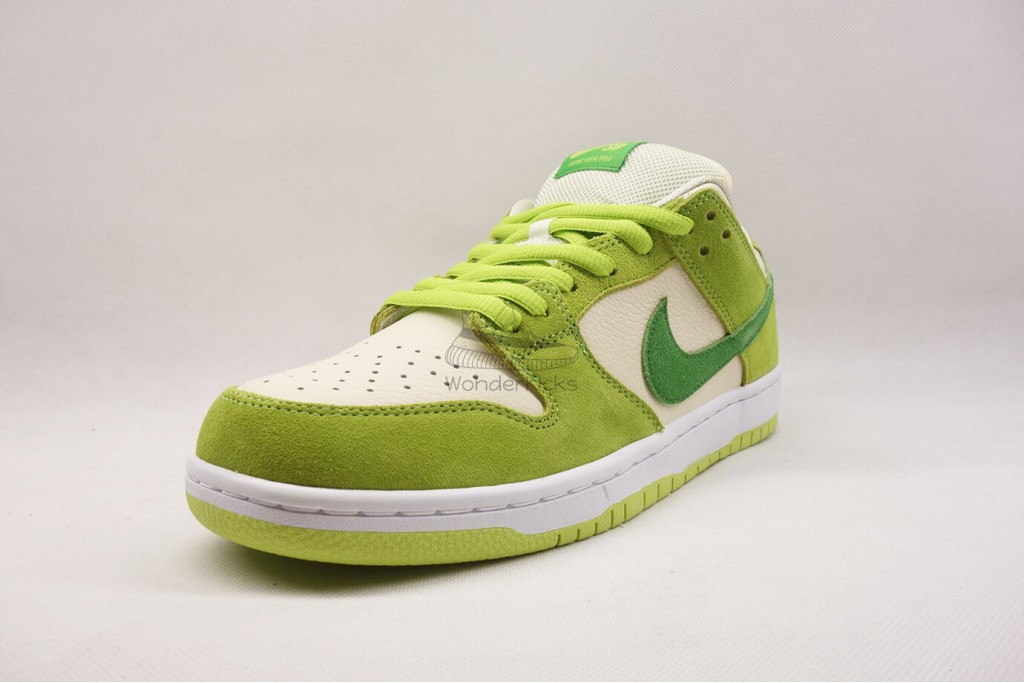 sb dunk low green apple