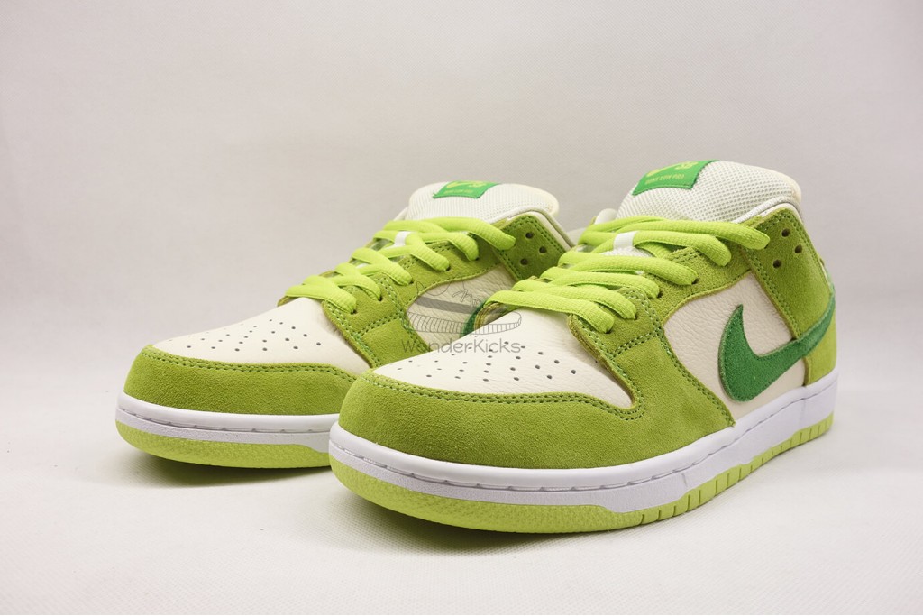 sb dunk low green apple