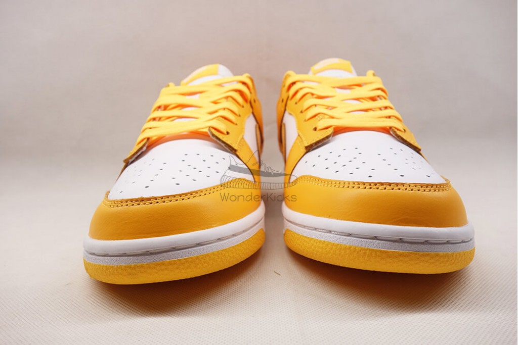 sb dunk low laser orange w