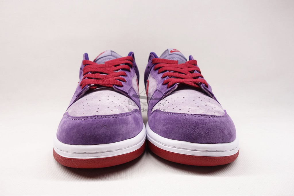 dunk low plum