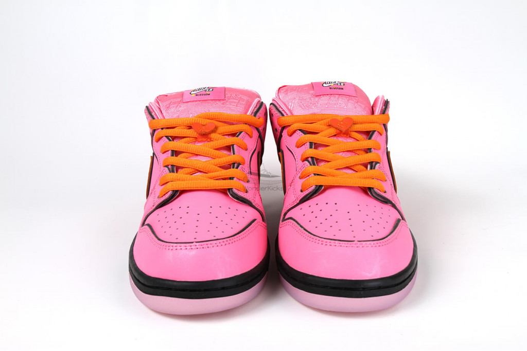 sb dunk low the powerpuff girls blossom