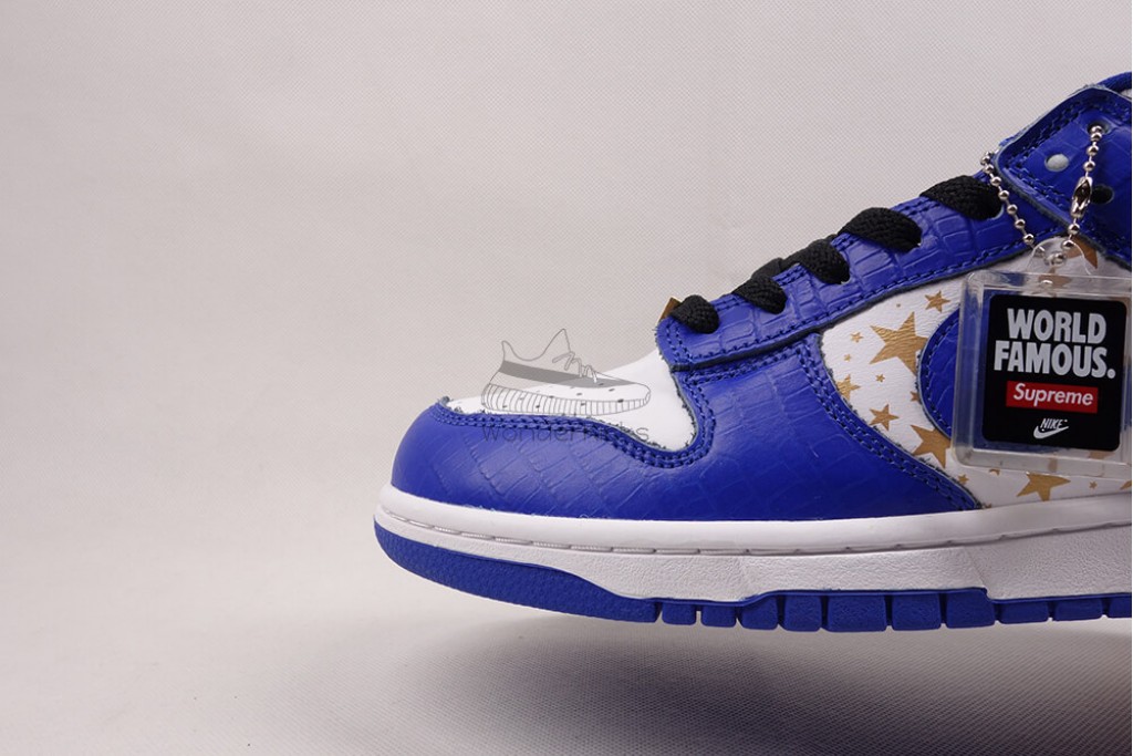 sb dunk low Sup*e stars hyper royal