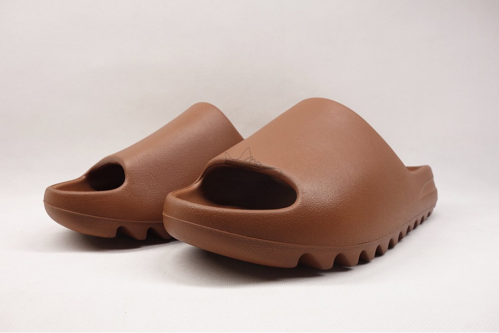 yeezy slide flax